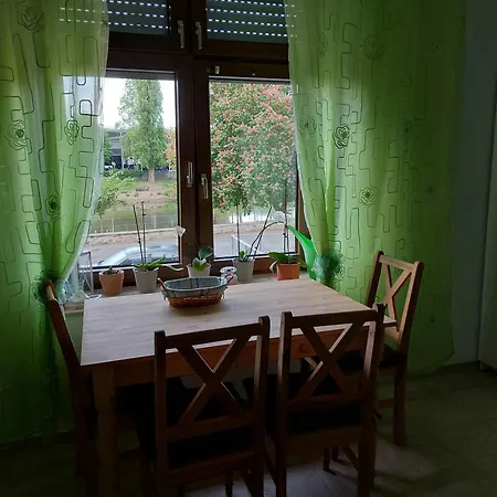 Direkt An Der Lahn Apartment *